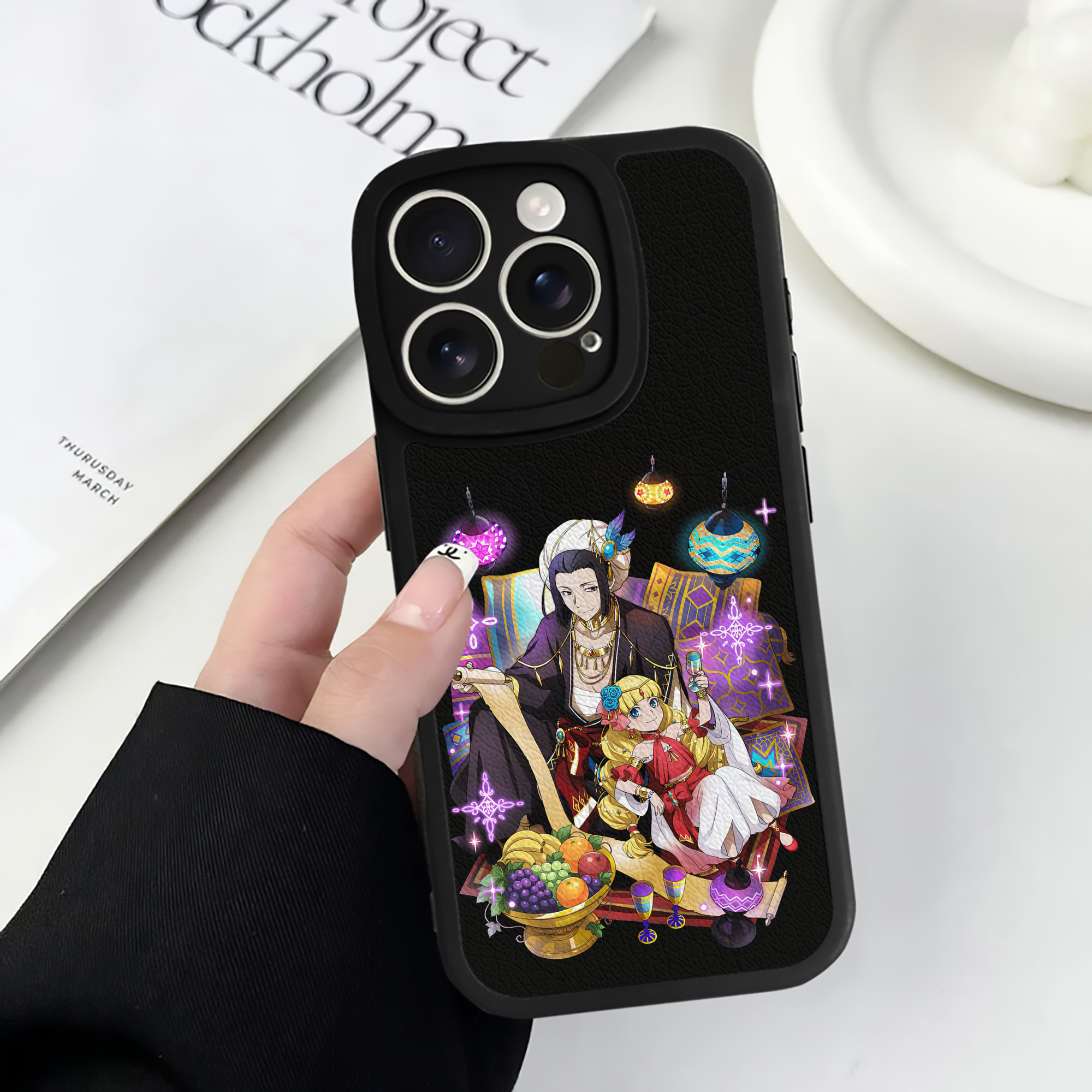 （画像用） 文豪ストレイドッグス Bungo Stray Dogs 【iPhone 16シリーズ対応】シリコンスマホケース（レザー調） 材質：シリコン